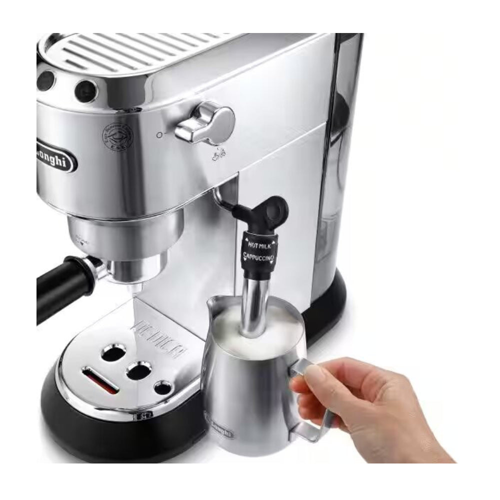 DELONGHI BAR PUMP ESPRESSO COFFEE MAKER MACHINE Model EC685.M