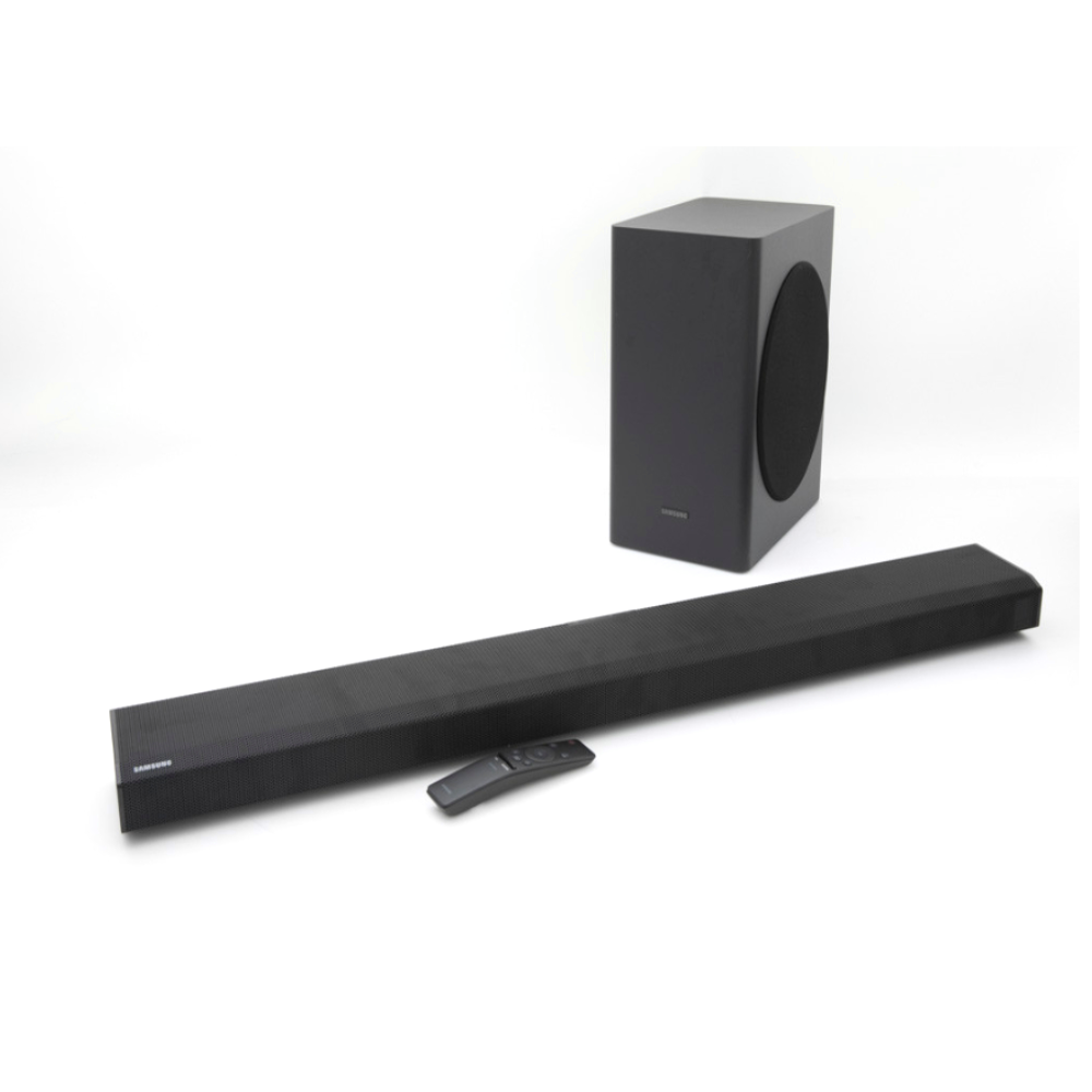 SAMSUNG 5.1 CHANNEL WITH DOLBY ATMOS / DTS:X SOUND BAR Model HW-Q70T